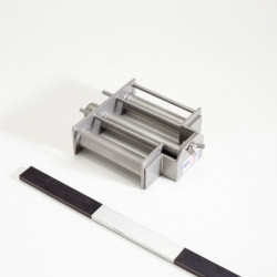 Magnet für den Fülltrichter einer Spritzgussmaschine (Temperaturbeständigkeit bis 120 °C) Dm. 150 mm