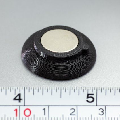 Sehr starker schwarzer Neodym-Magnet im Kunststoffgehäuse für Magnettafeln
