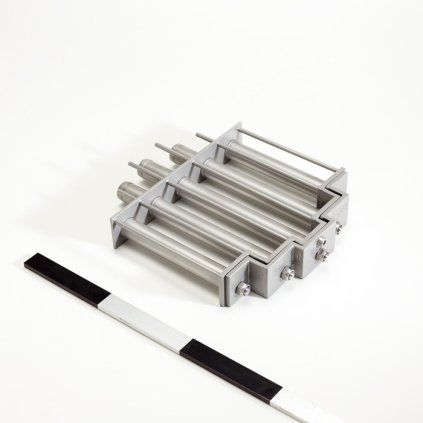 Edelstahl-Magnet für Einfülltrichter DN 250 mit Temperaturbeständigkeit bis 120 °C